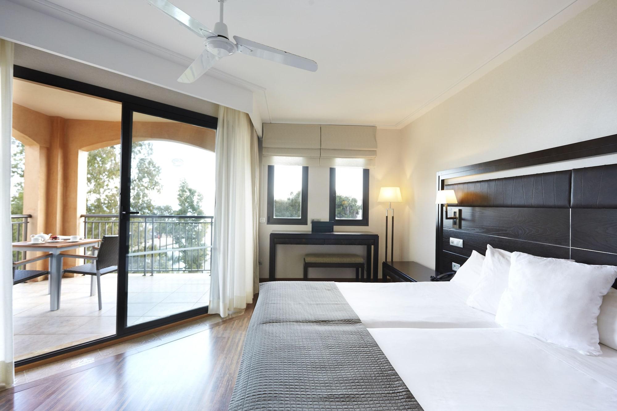 Insotel Fenicia Prestige Suites & Spa Santa Eularia des Riu Dış mekan fotoğraf